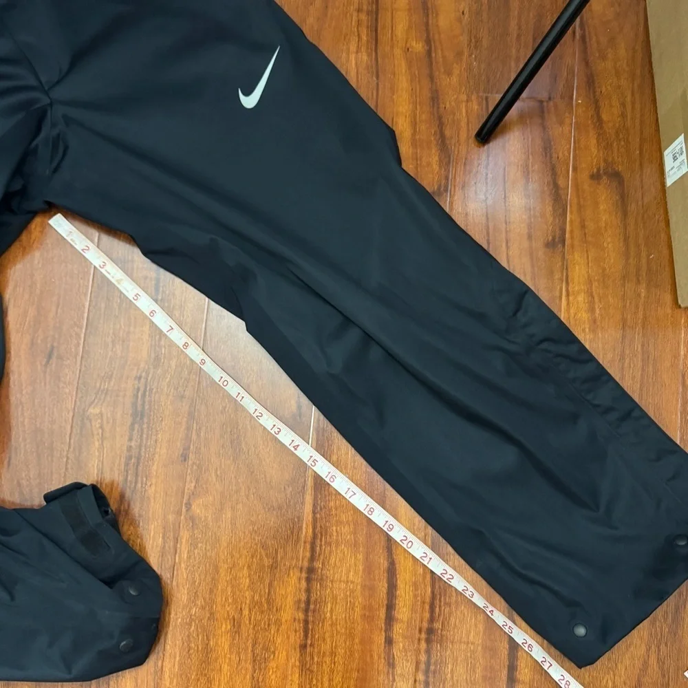 Nike Vintage Storm Fit Pants Size Medium